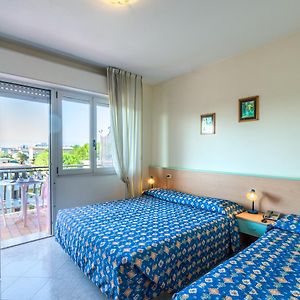 Dreibettzimmer